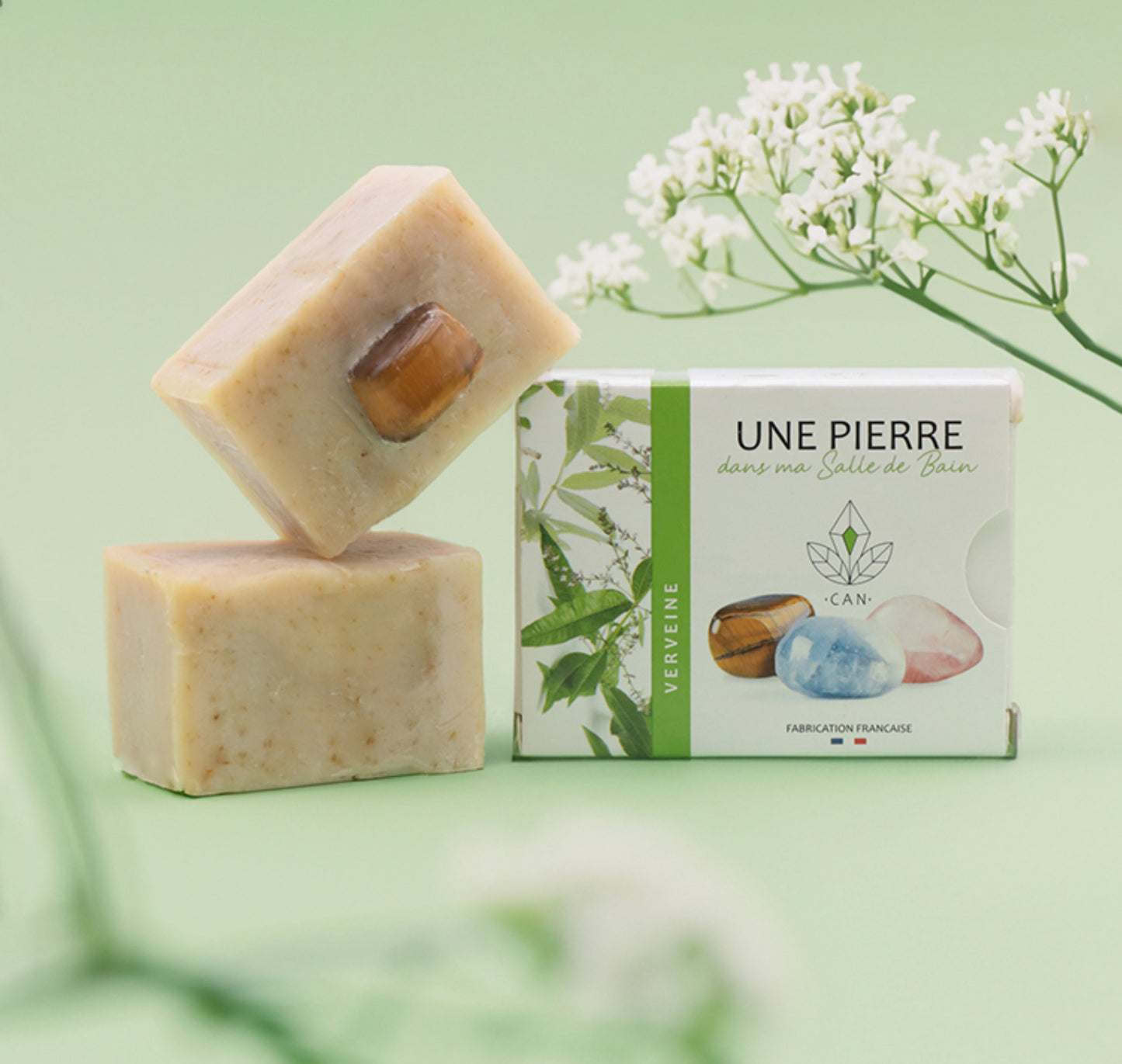 🌿 Savon Naturel à la Verveine avec Pierre Minérale - 140g