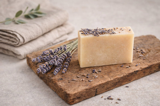 Savon Artisanal des Vosges : Guide Complet de la Saponification à Froid - Terre et Trésors