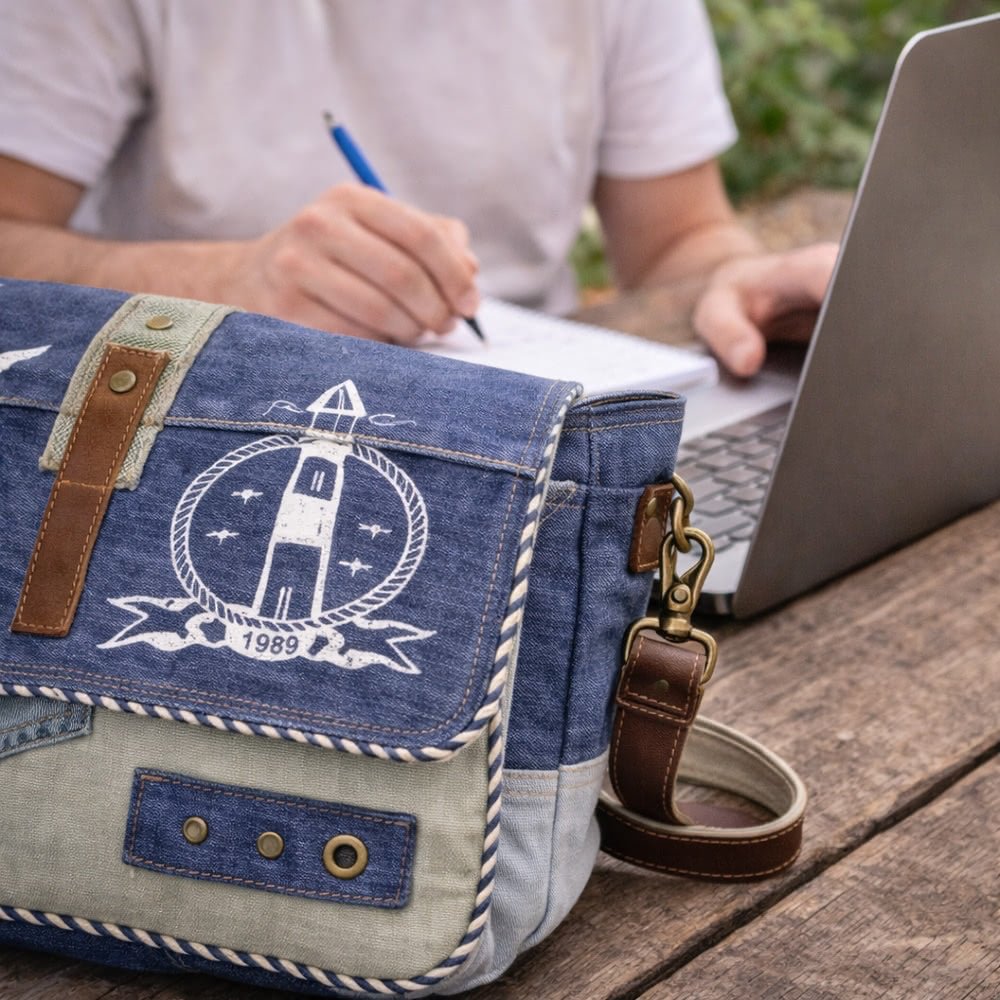 Sac Messenger Maritime Denim Recyclé | Sunsa - Terre et Trésors - Terre et Trésors