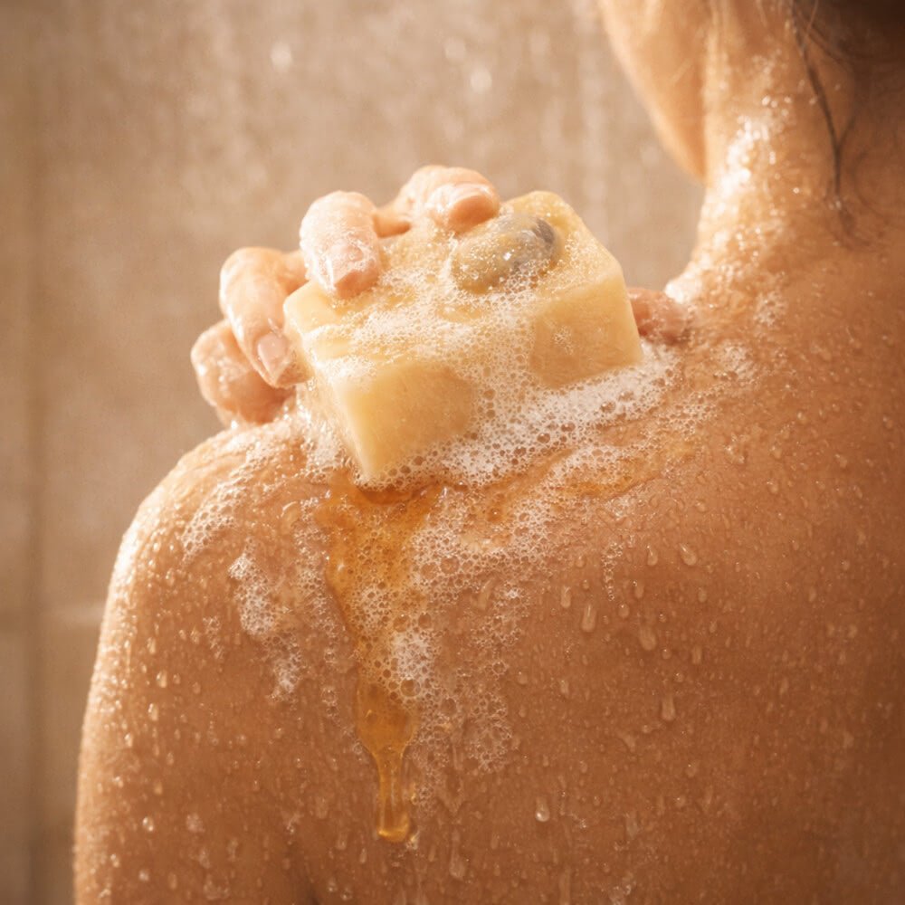 Savon Naturel au Miel avec Pierre Minérale 140g | Artisan Vosges - Terre et Trésors