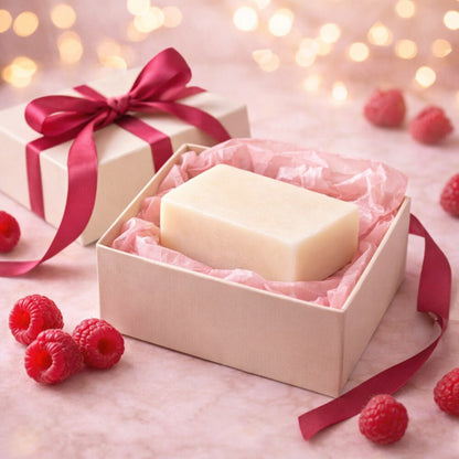 Savon Naturel Framboise avec Pierre Minérale 140g | Artisan Vosges - Terre et Trésors